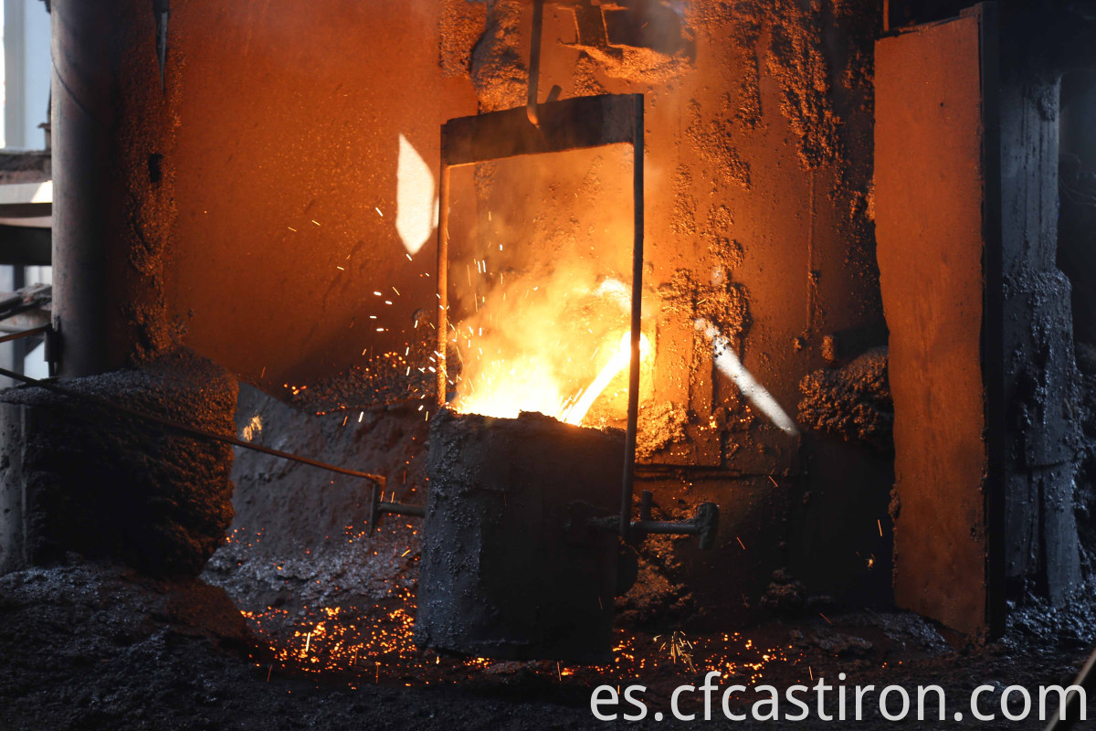 Radiador de hierro fundido antiguo Art350, radiador de inicio con calefacción de sala de agua caliente